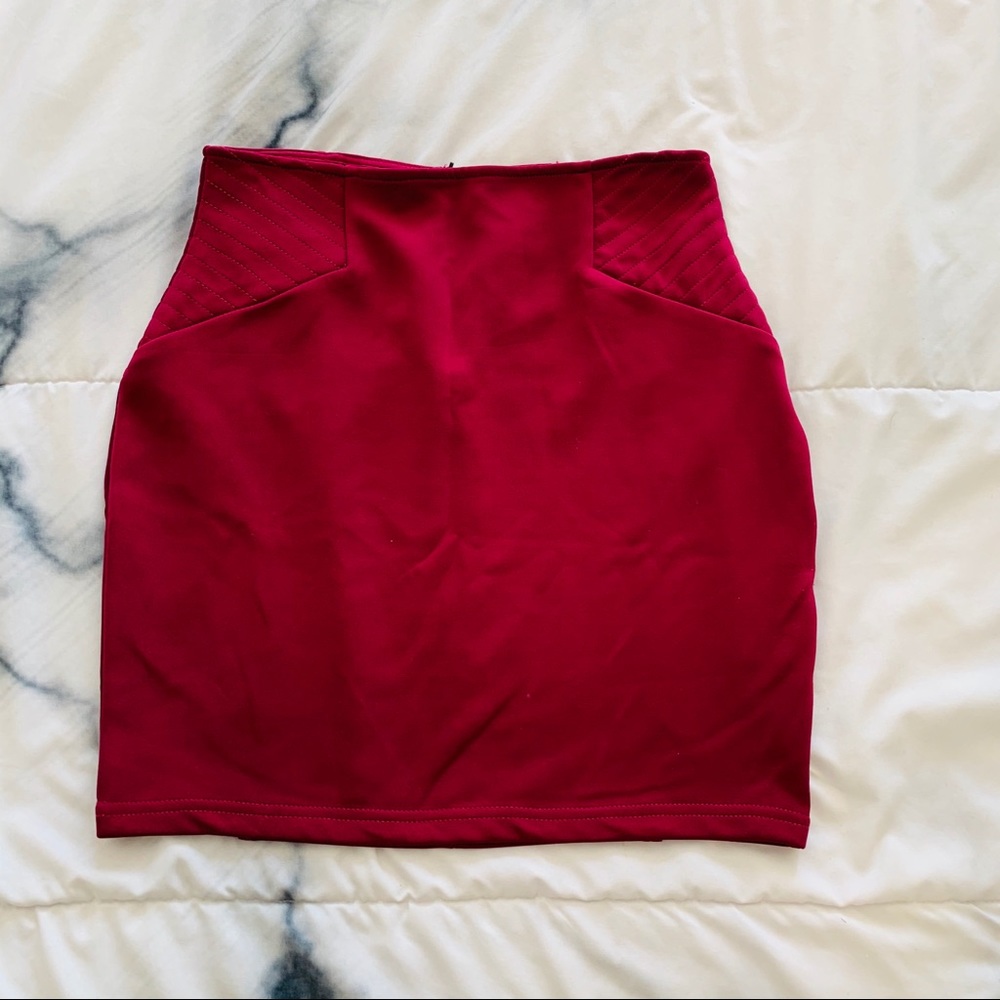 NWOT Tobi Mini Skirt